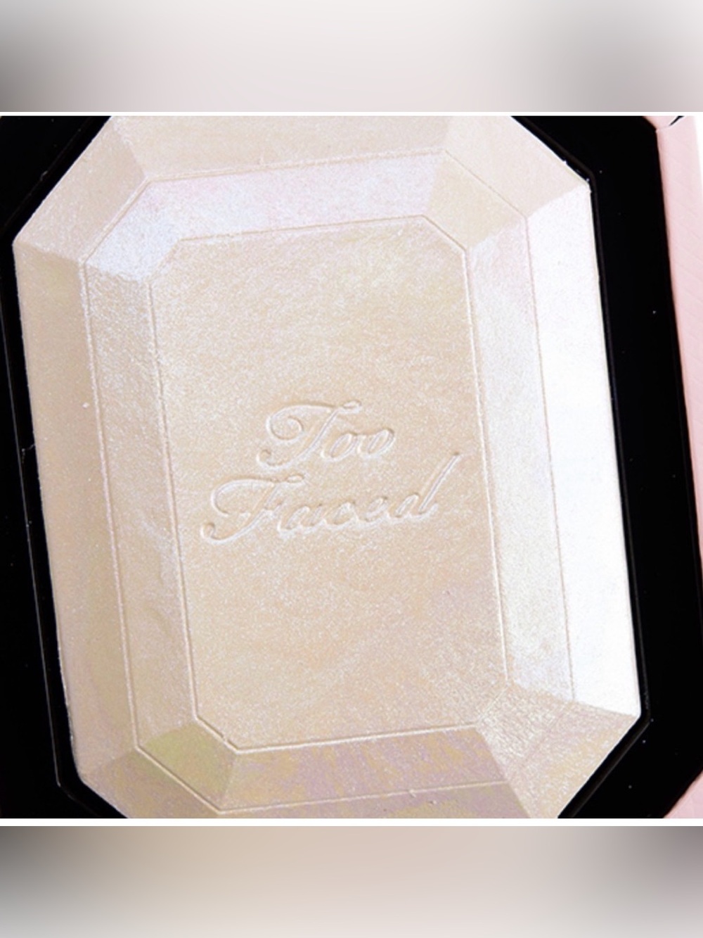 Too Faced Diamond Light Multi-Use Highlighter Compact - Picture 5 of 14
